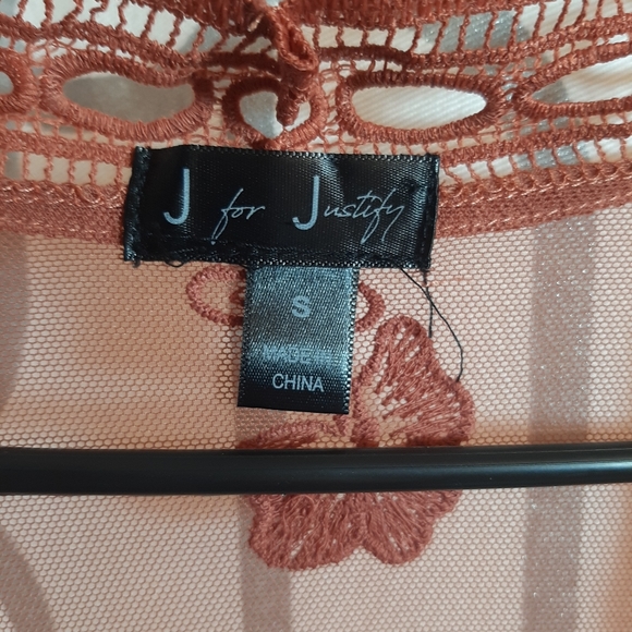 J for Justify Coral Cardigan Size Small - Picture 3 of 5